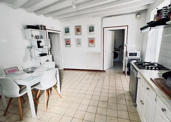 Cozy House Apartment *